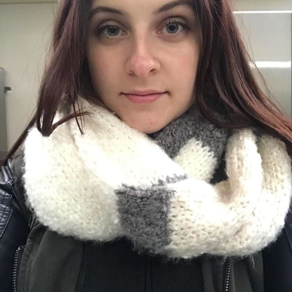 Meet your Posher, Danamarie